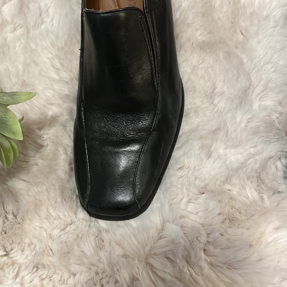 NATURALIZER Slip On Black Leather Heel Pumps Sz 6.5 - Picture 11 of 11